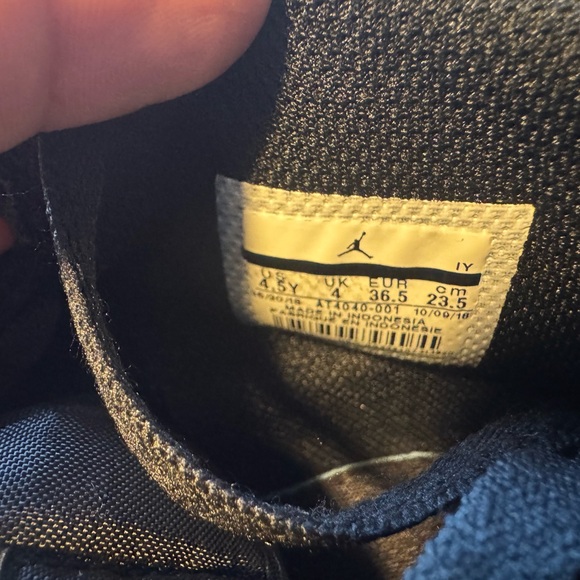 Jordan 1 high - Picture 3 of 4